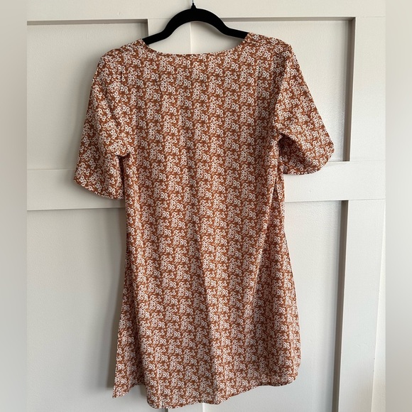 ASOS Glamorous Floral Orange and White Mini Dress - Picture 4 of 4